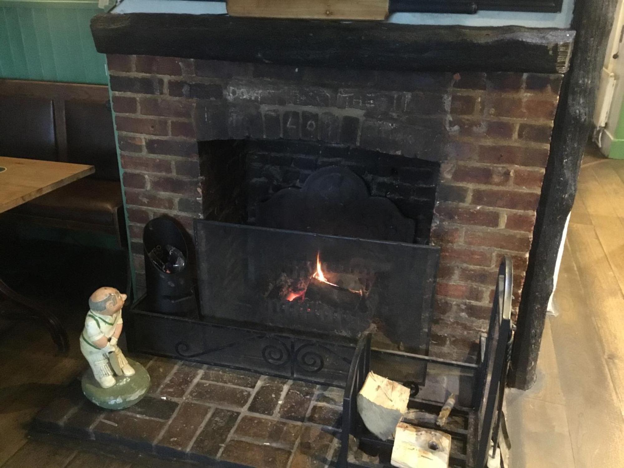 The Flying Horse Inn Boughton Aulph Esterno foto